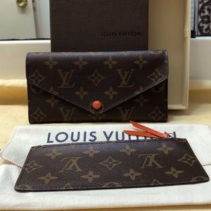 Louis Vuitton Josephine wallet
